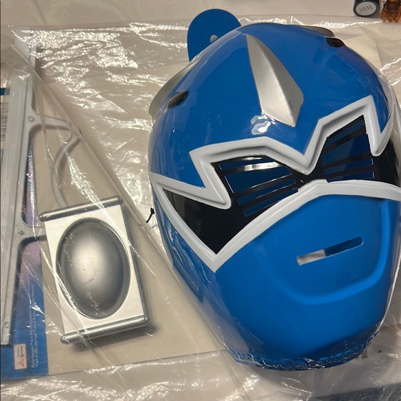 Power Ranger Blue and Gold Superhero Costume with Dynamic Patterns (Vintage) - Picture 7 of 10